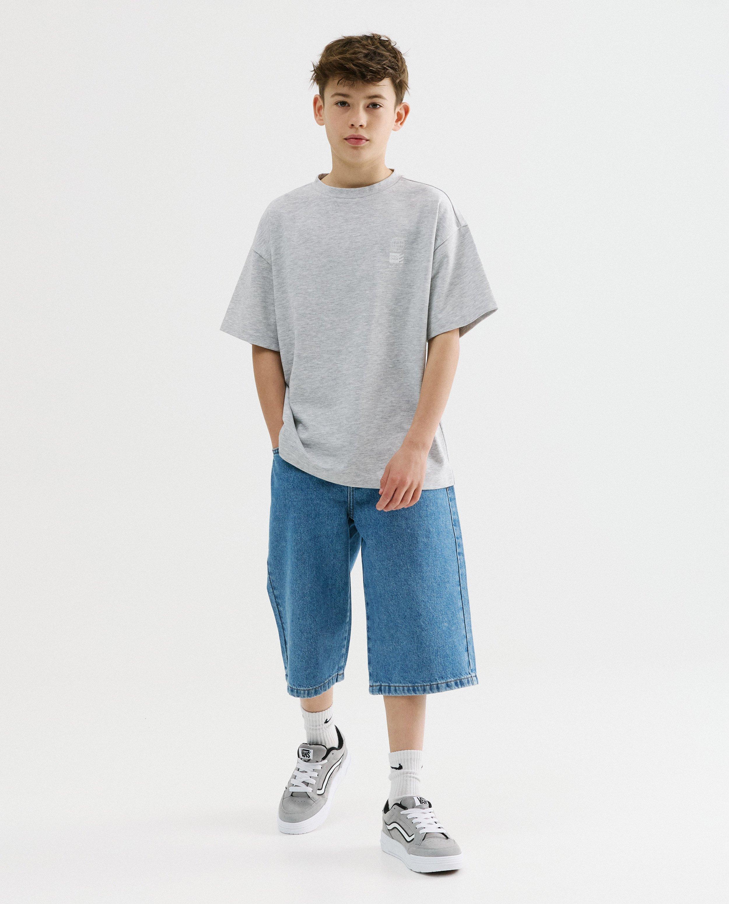 Blauwe jeansshort, loose fit - Product Detail - blauw - afbeelding nummer 1