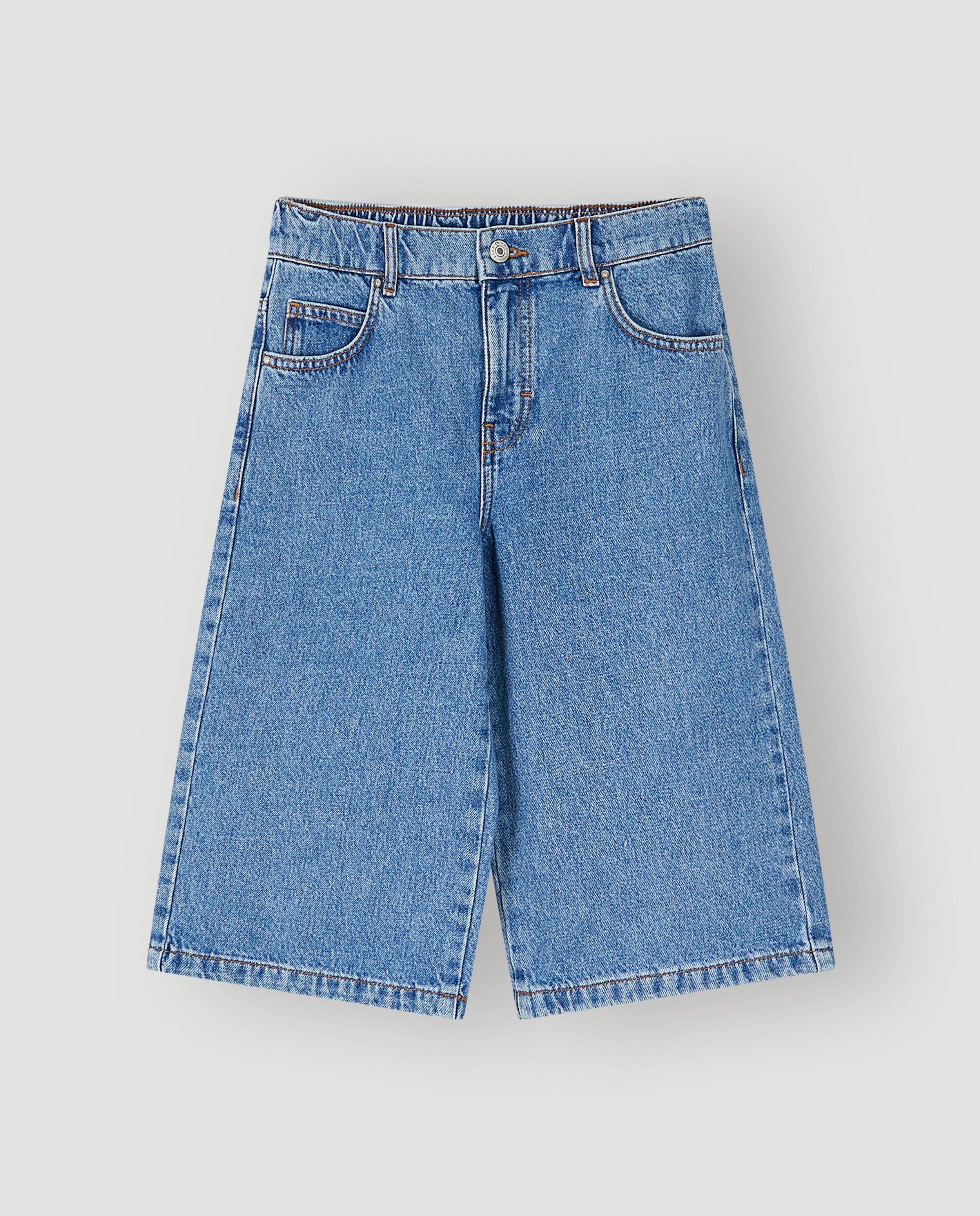 Blauwe jeansshort, loose fit - Product Detail - blauw - afbeelding nummer 4