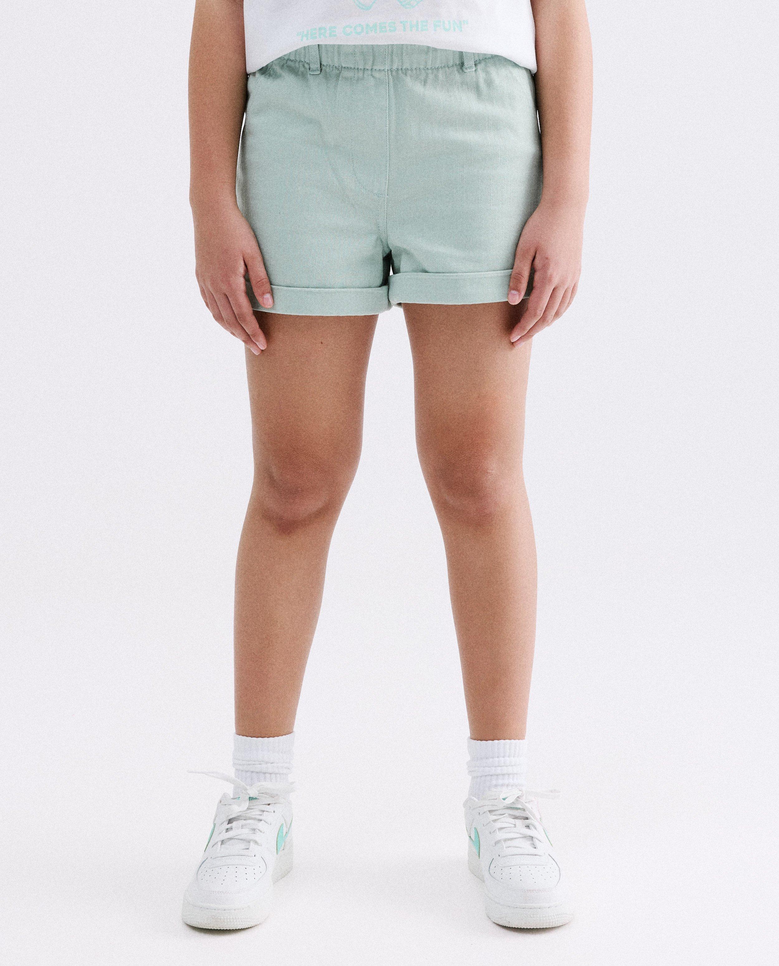 Short en jean - D&eacute;tails du produit - vert clair - image num&eacute;ro 3