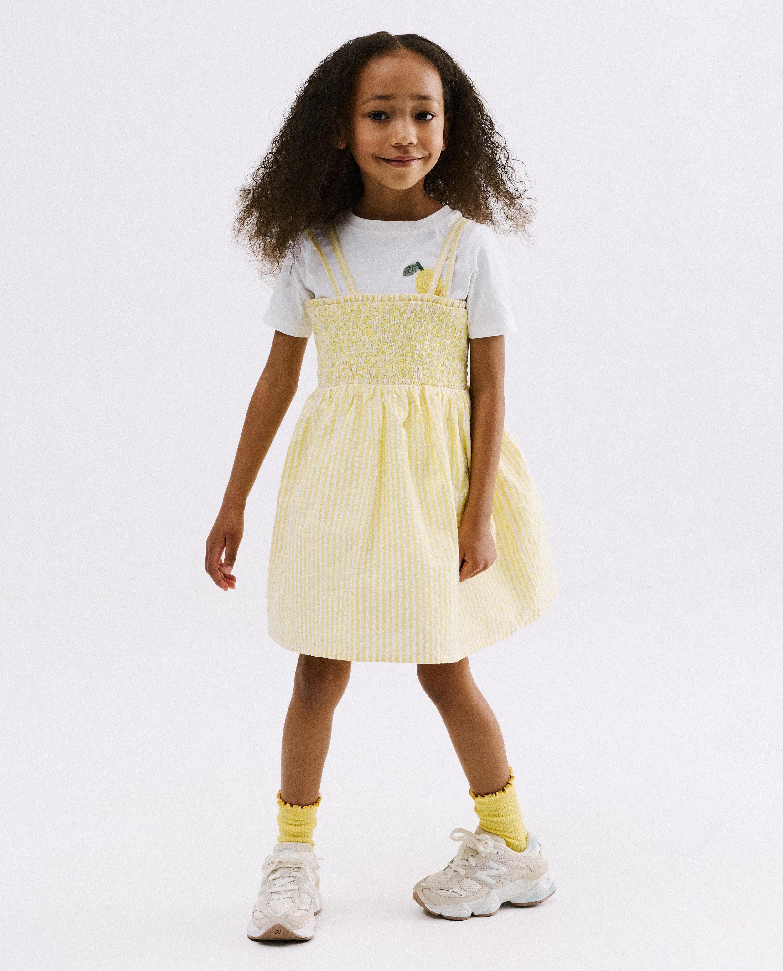 Robe &agrave; fines rayures - D&eacute;tails du produit - jaune - image num&eacute;ro 1