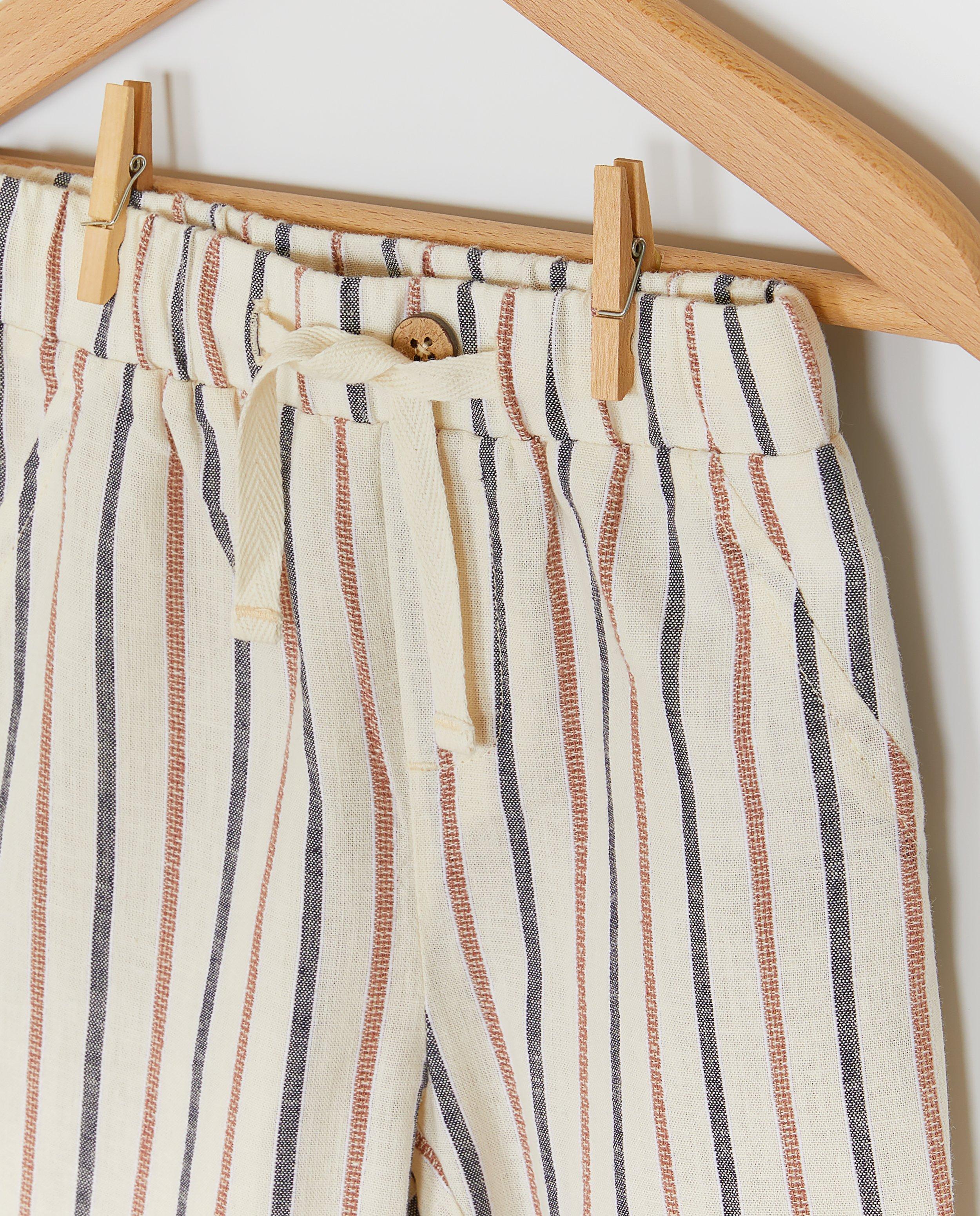 Pantalon avec rayures - D&eacute;tails du produit - blanc - image num&eacute;ro 3