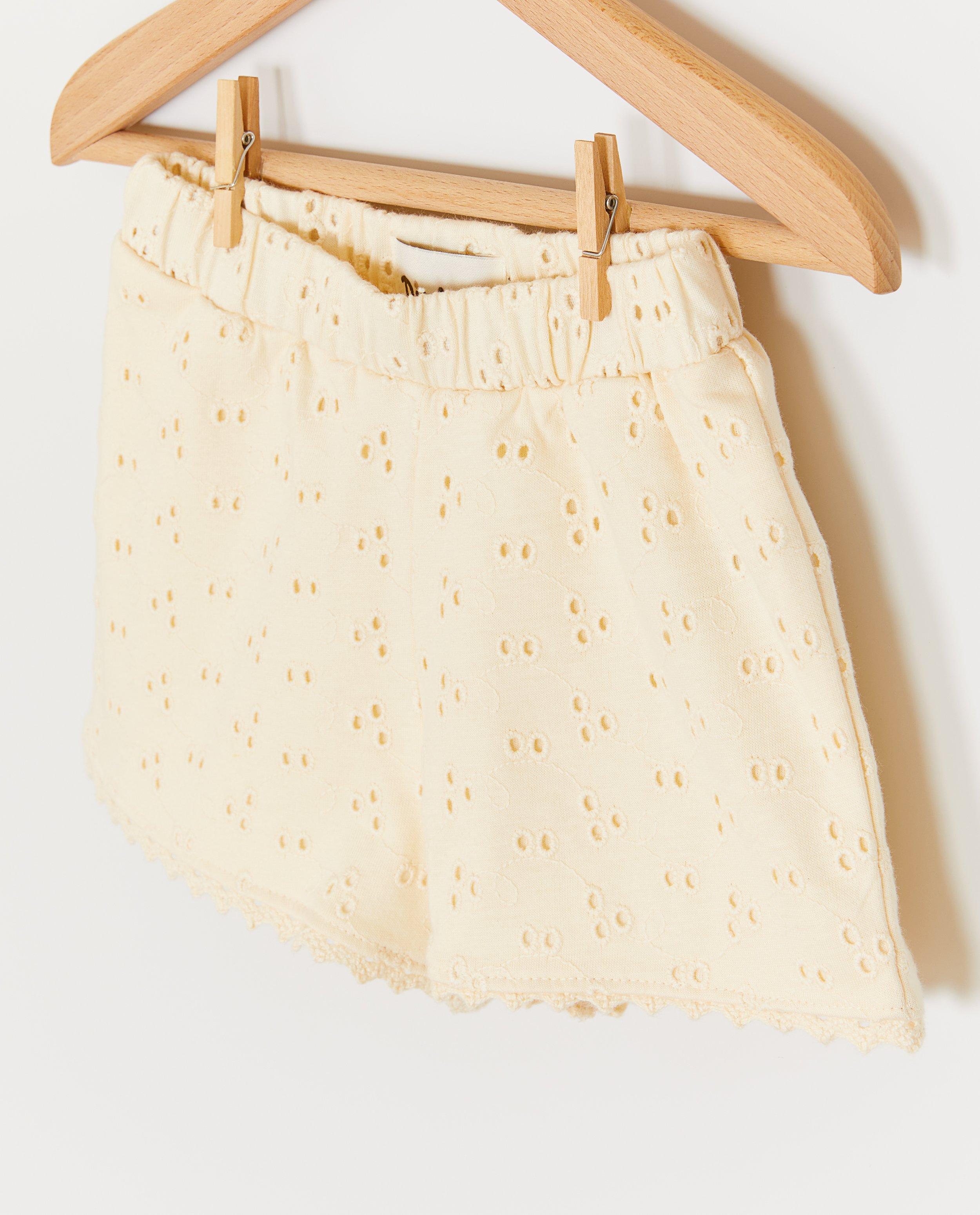 Short met broderie anglaise - Product Detail - wit - afbeelding nummer 3
