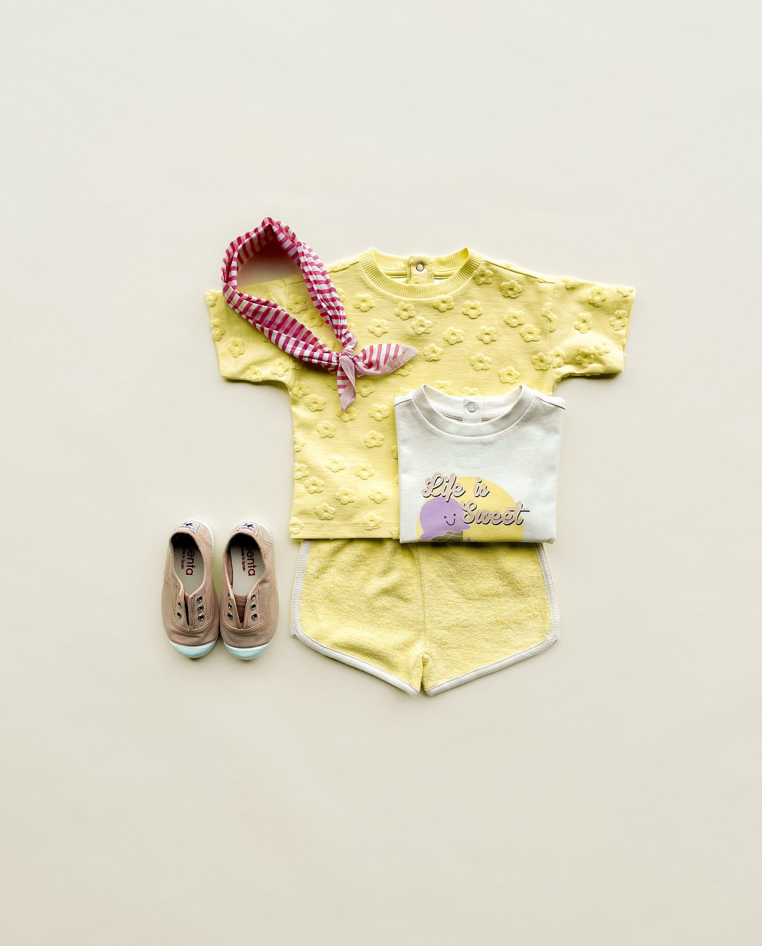 T-shirt van badstof, loose fit - Product Detail - lichtgeel - afbeelding nummer 4