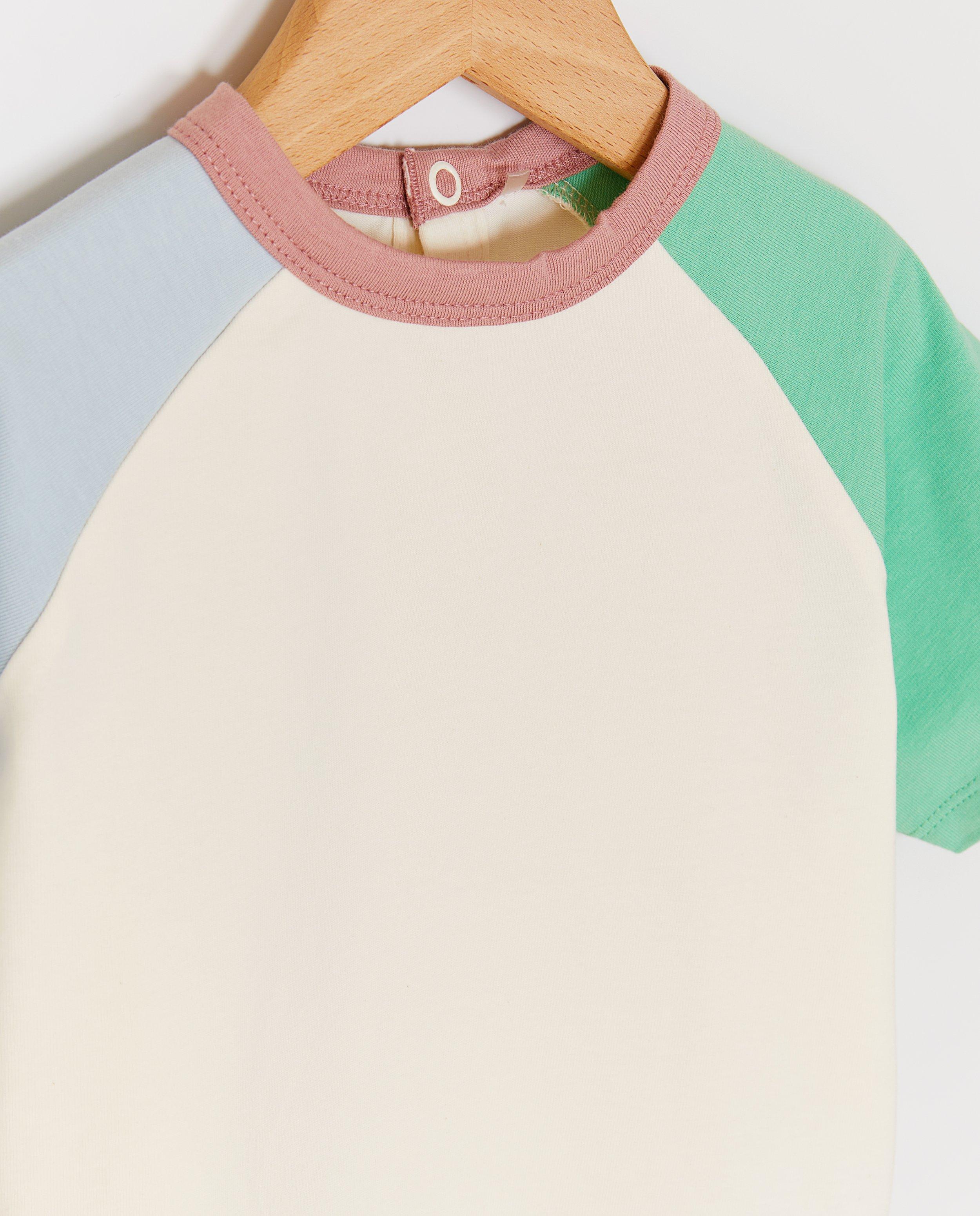 T-shirt &agrave; color block, loose fit - D&eacute;tails du produit - blanc - image num&eacute;ro 3
