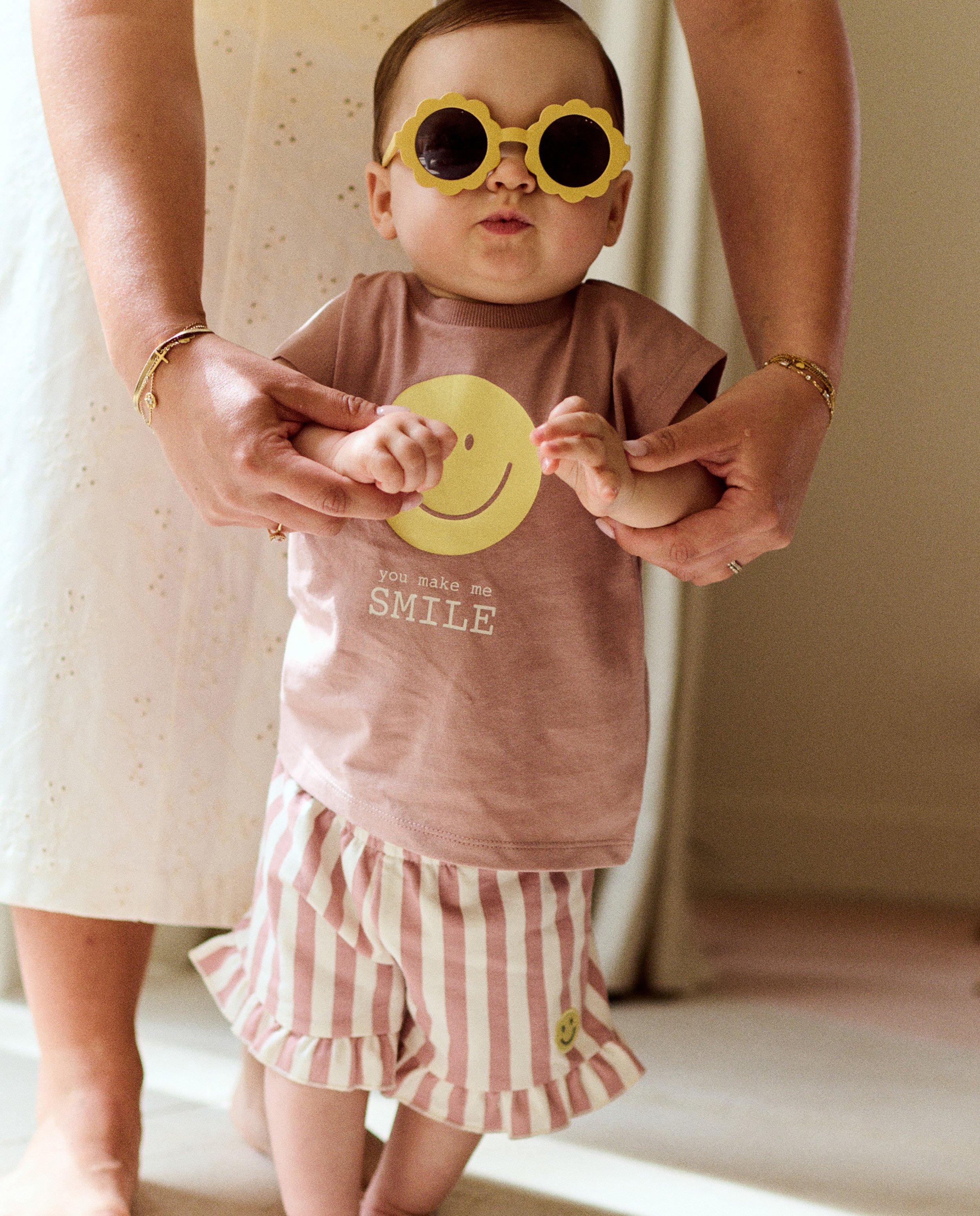 T-shirts - T-shirt met print smiley, loose fit