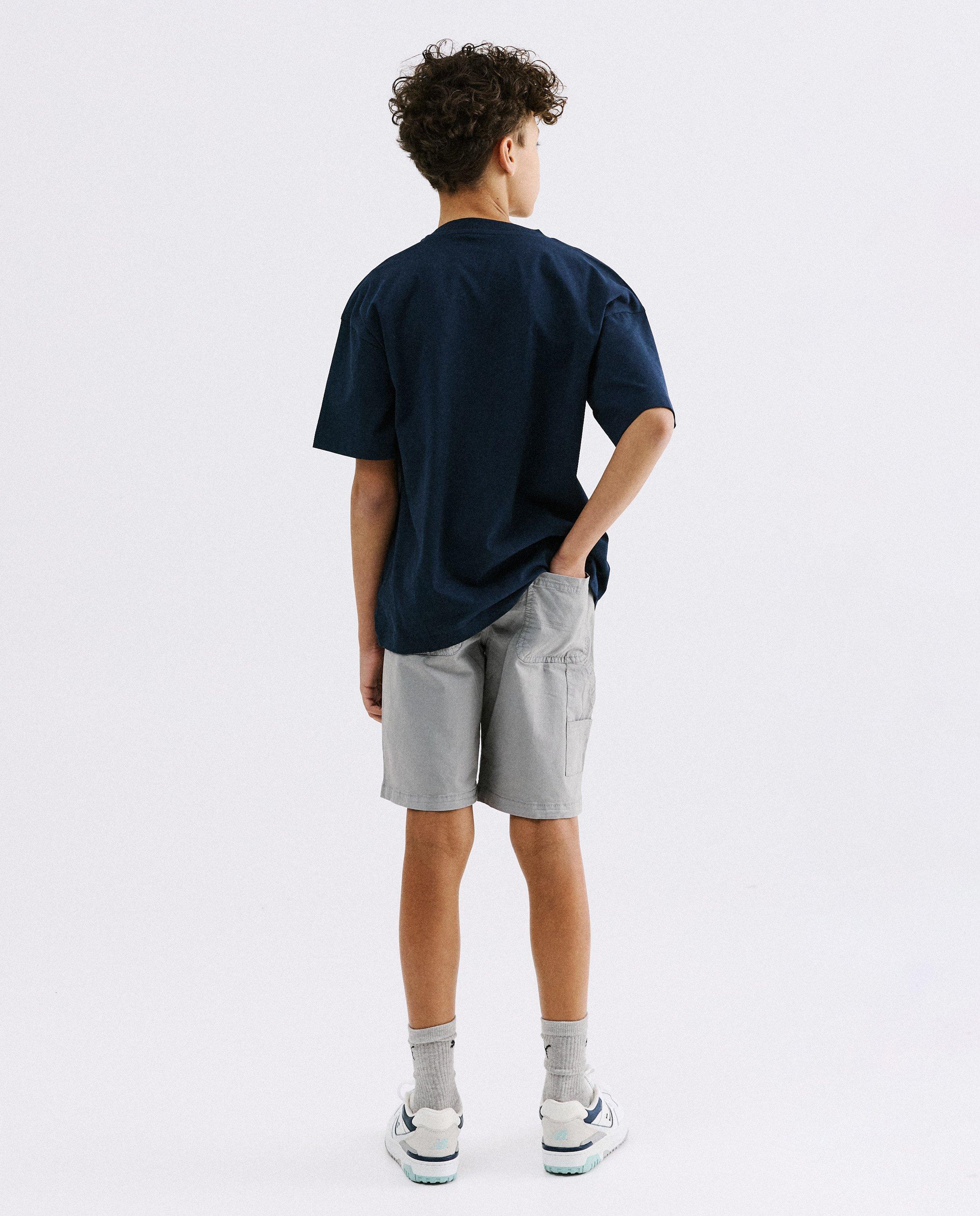 Groene short - Product Detail - lichtgrijs - afbeelding nummer 2