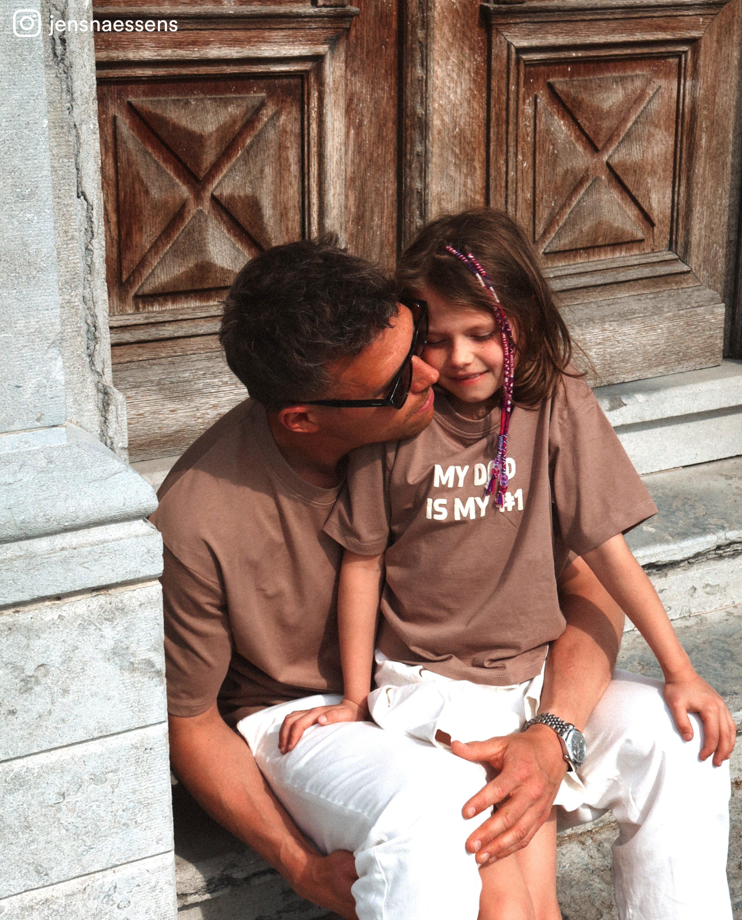 T-shirts - T-shirt My dad is my #1, loose fit, unisex, 98-134