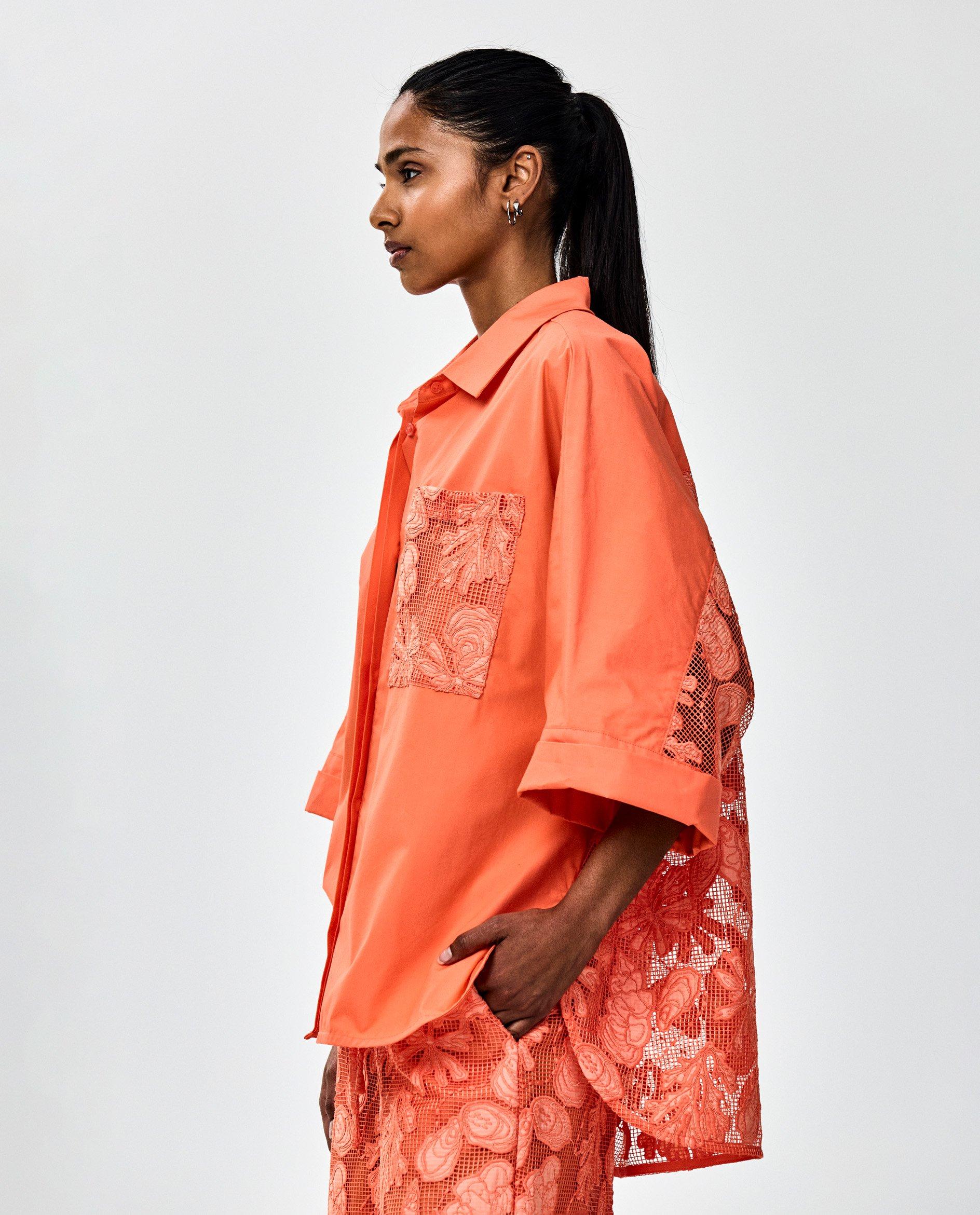 Blouse met kanten rug - Product Detail - feloranje - afbeelding nummer 1