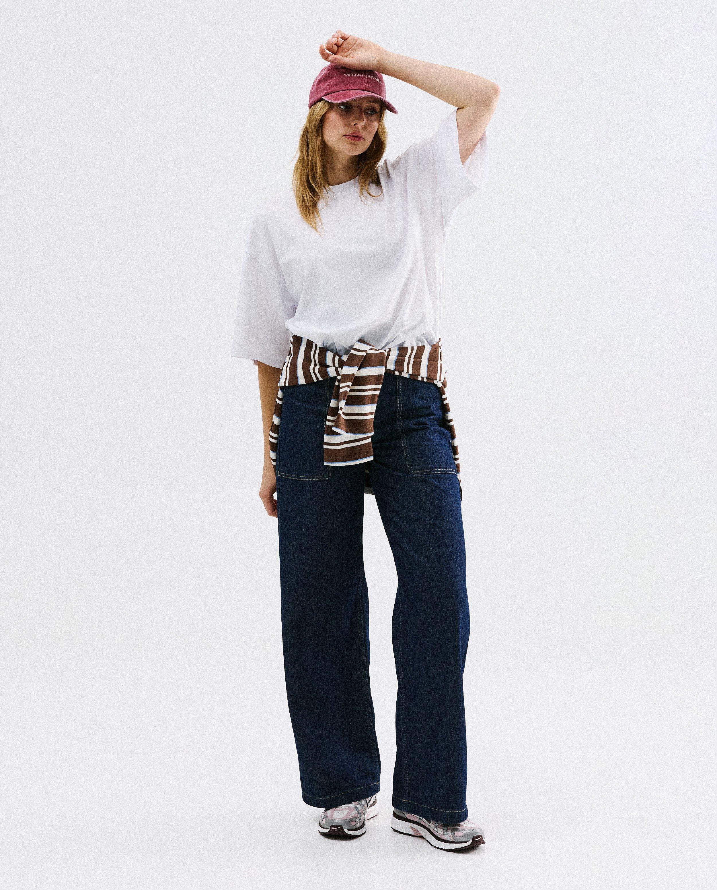 T-shirt met backprint, oversized fit - Product Detail - wit - afbeelding nummer 3