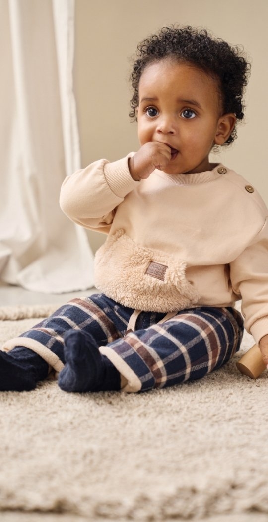 Acheter des vêtements pour bébés chez JBC