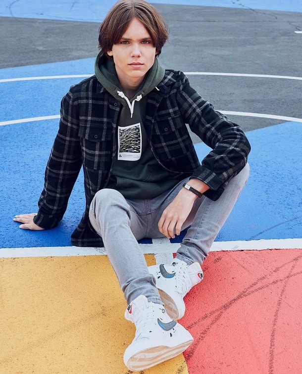 Un look de skateur cool Un look de skateur cool