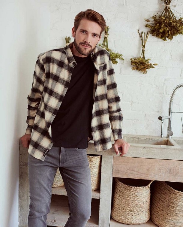 Prêt pour l'automne avec cette chemise Prêt pour l'automne avec cette chemise