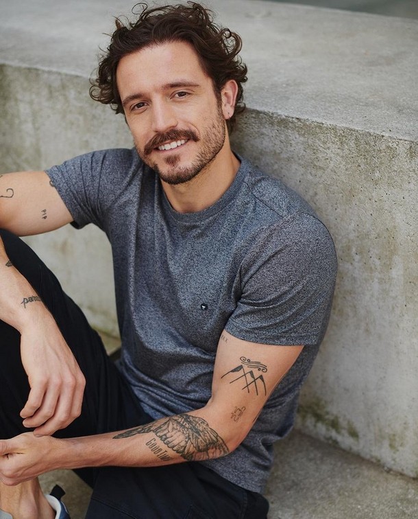 Slim fit T-shirt x cargo Slim fit T-shirt x cargo