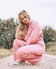 Tracksuit meets pink - null - 