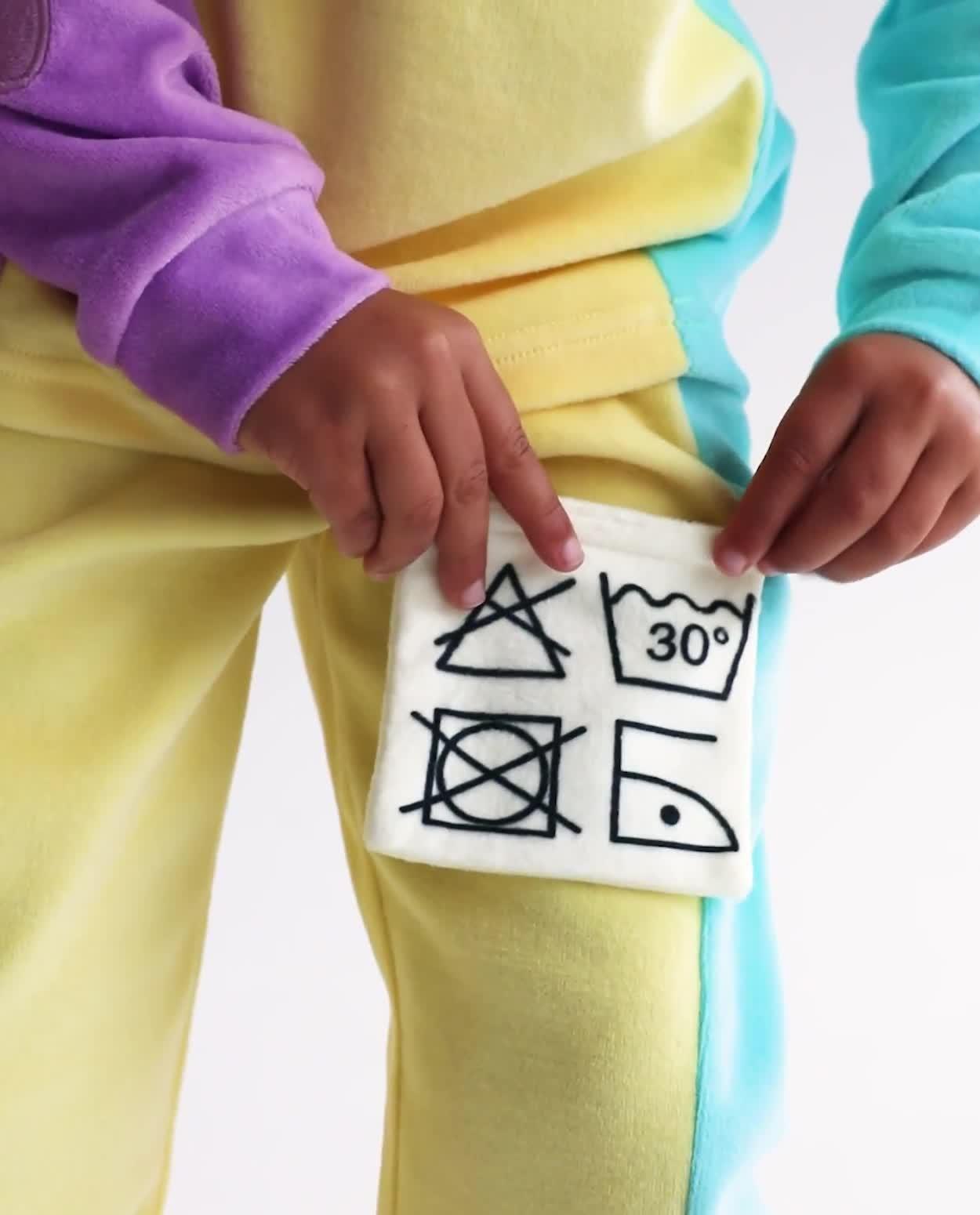 Fluwelen pyjama Pluisjes, 116-170 - Video - geel - thumbnail nummer 2